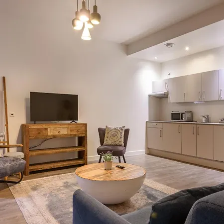 Hotel Oranjestaete 3*