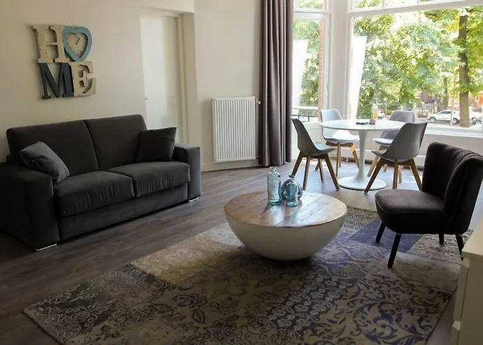 Отель Oranjestaete Неймеген