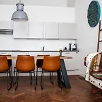 Hotel Oranjestaete 3*
