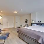 Oranjestaete Hotel