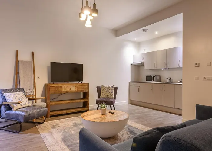 Hotel Oranjestaete 3*